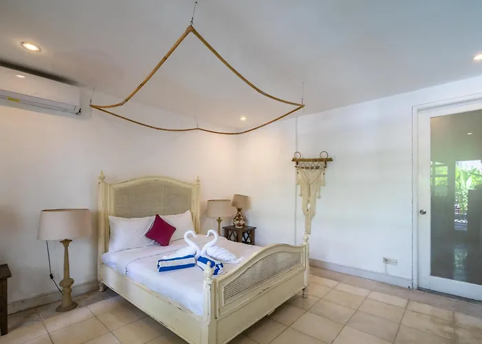 2br Walking Distance To Finns & Atlas